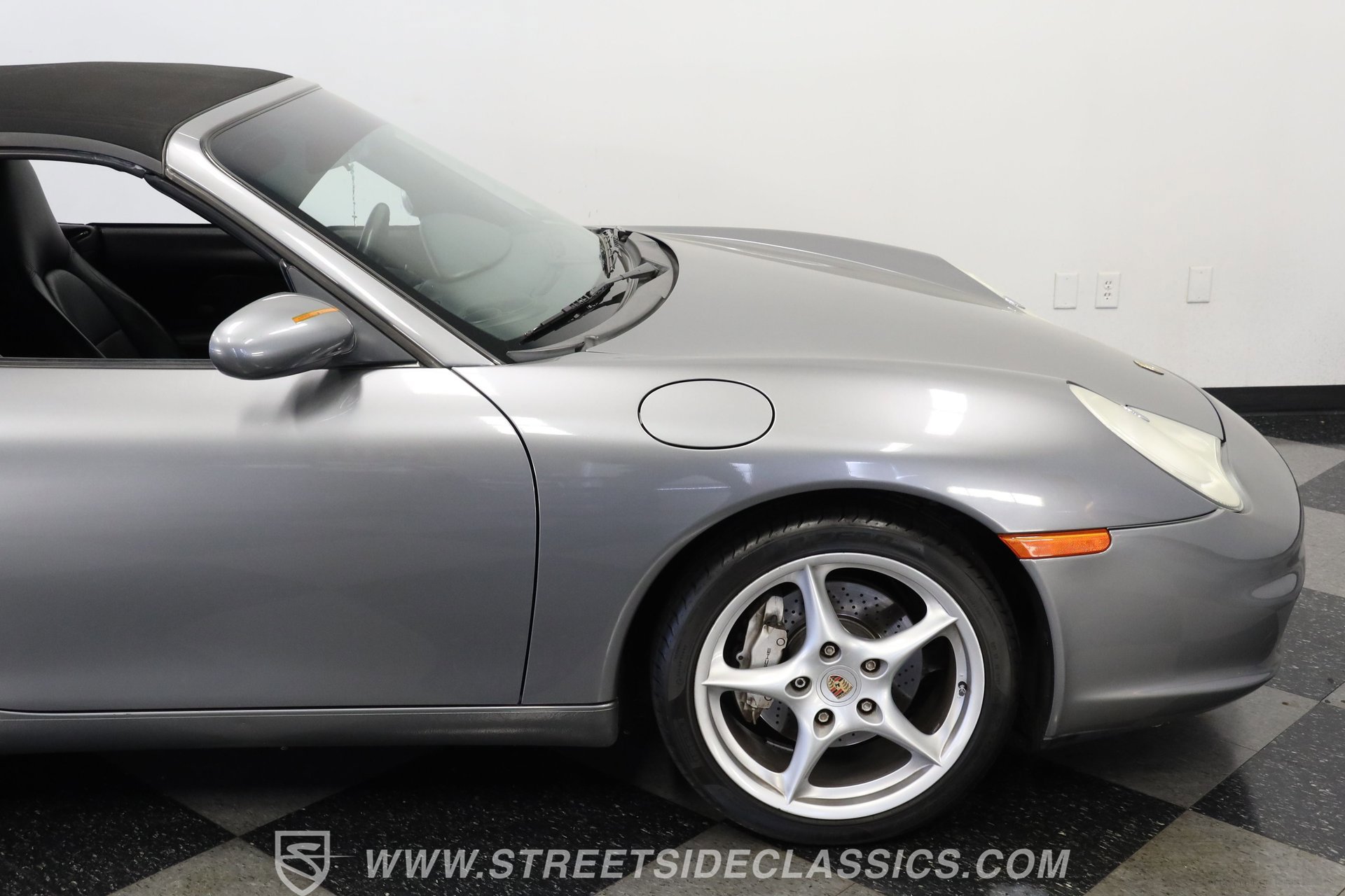 Used 2002 Porsche 911 Carrera 4 AWD/4WD image 29