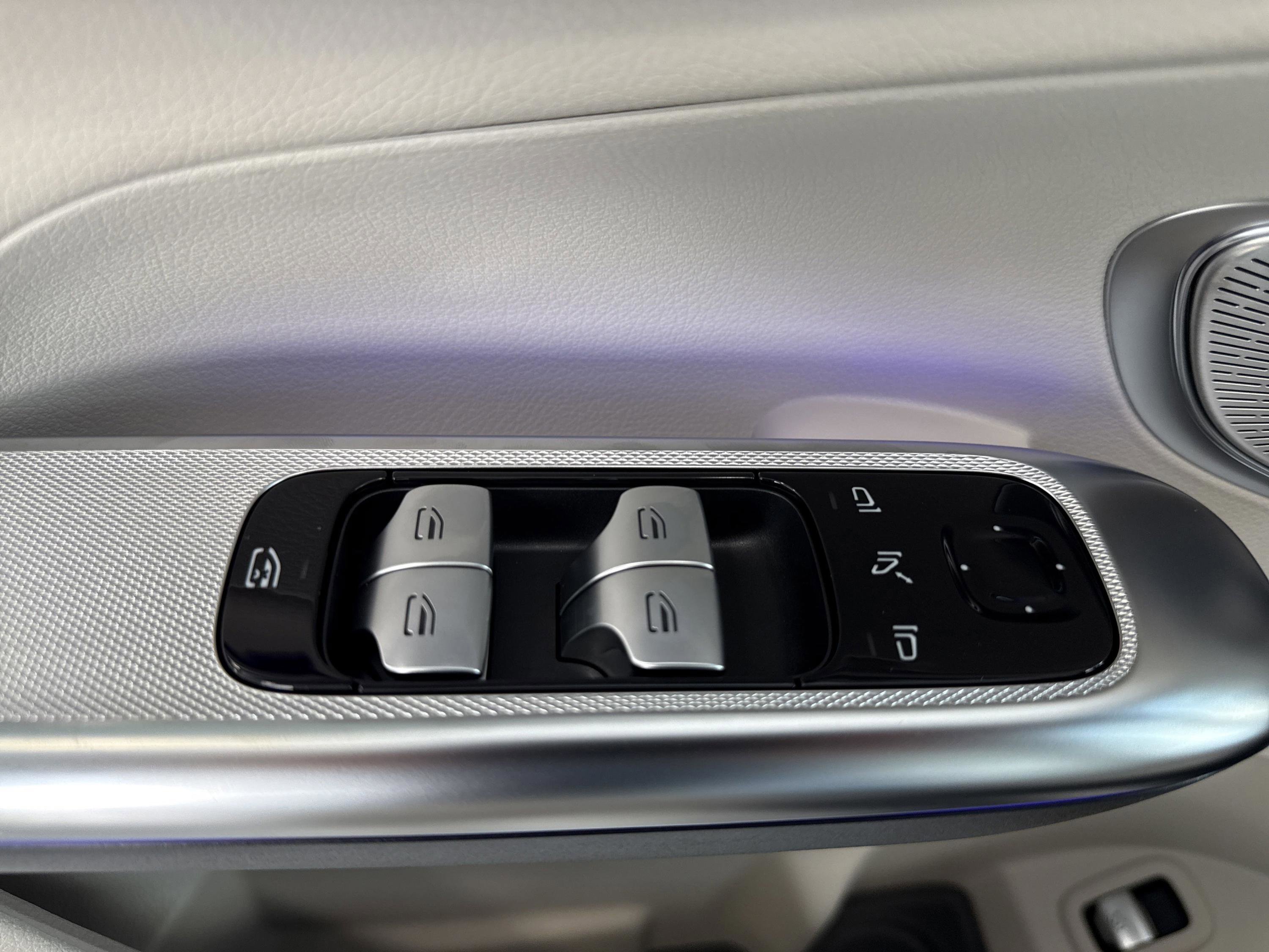 Certified 2026 Mercedes-Benz GLC 300 GLC 300 image 20