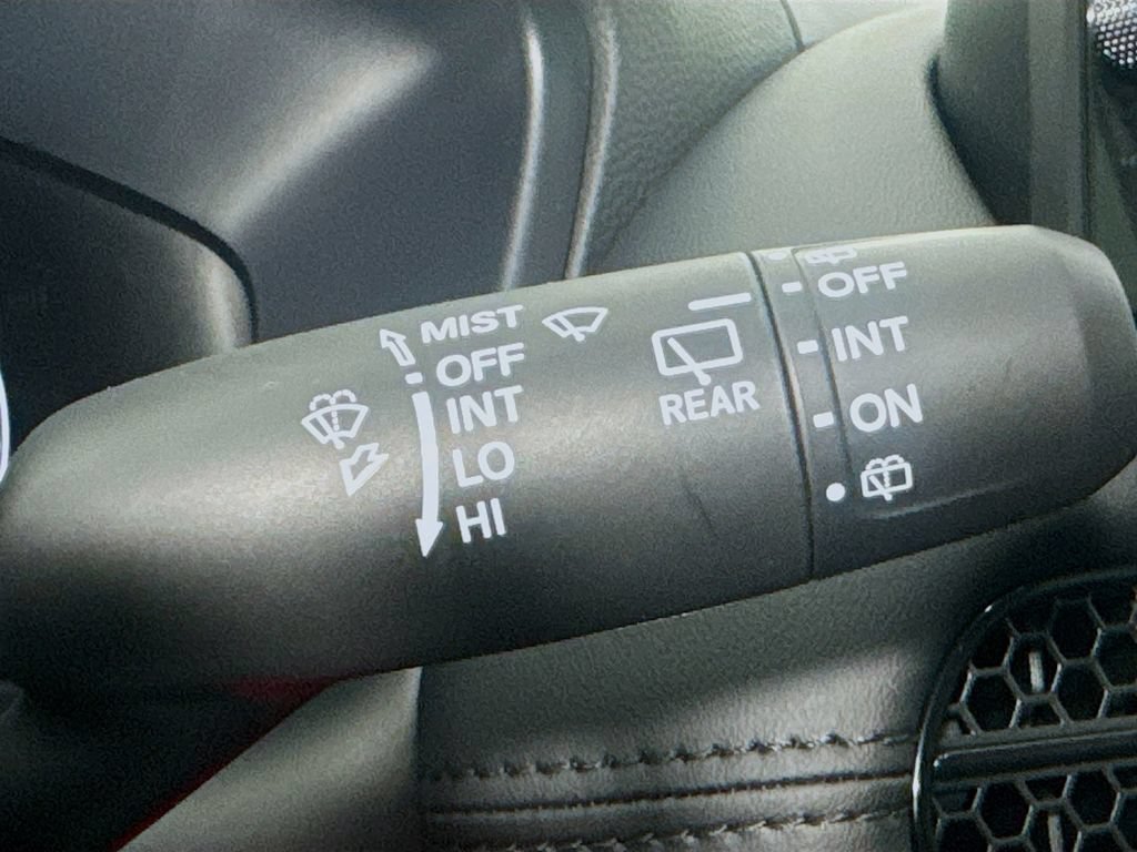 New 2027 Honda HR-V LX image 18