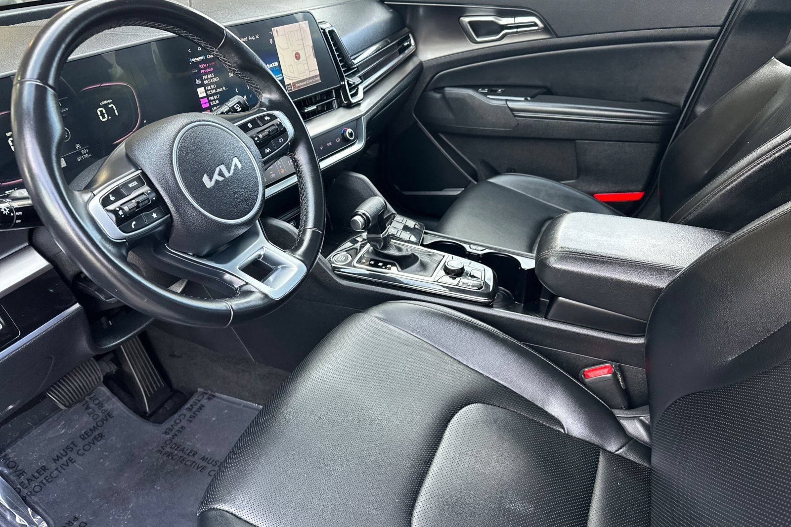 Used 2023 Kia Sportage EX FWD image 9