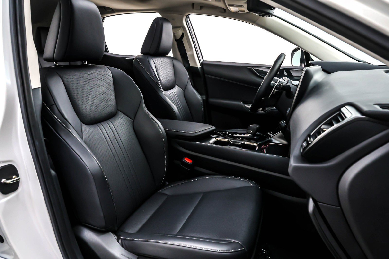 Used 2024 Lexus NX 350h AWD w/ Vision Package image 7