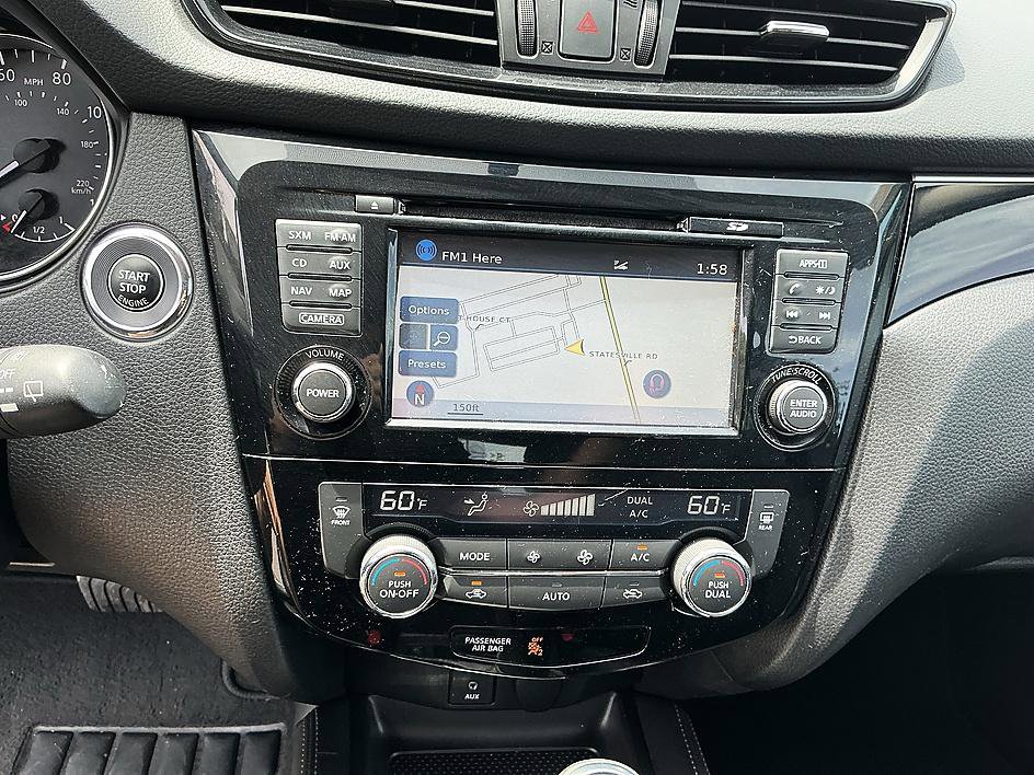 Used 2017 Nissan Rogue Sport SL image 17