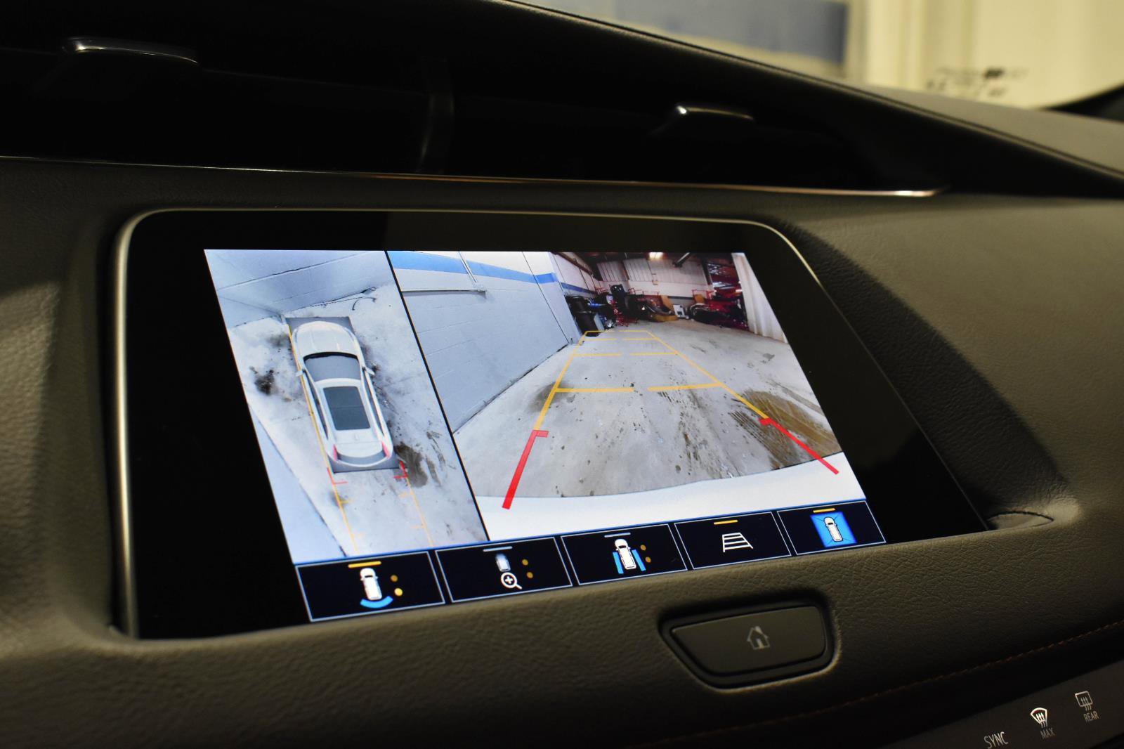 Certified 2023 Cadillac XT4 Sport image 19