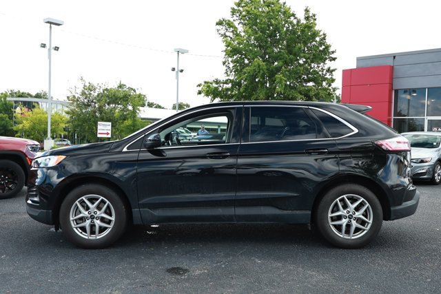 Used 2024 Ford Edge SEL AWD/4WD image 9