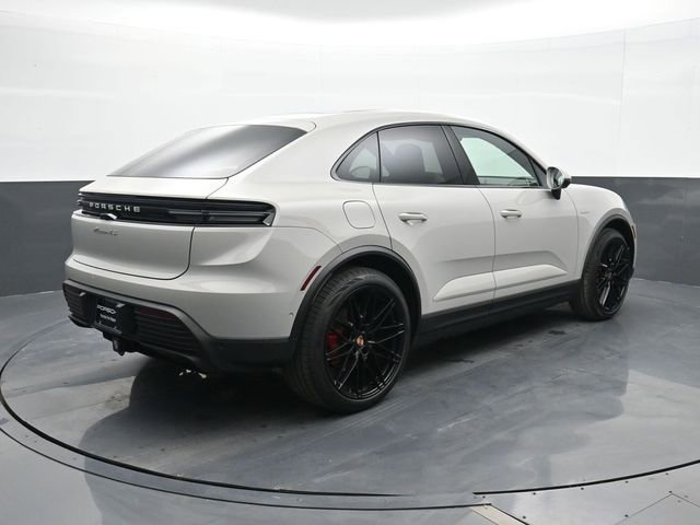 New 2026 Porsche Macan 4S Electric image 24