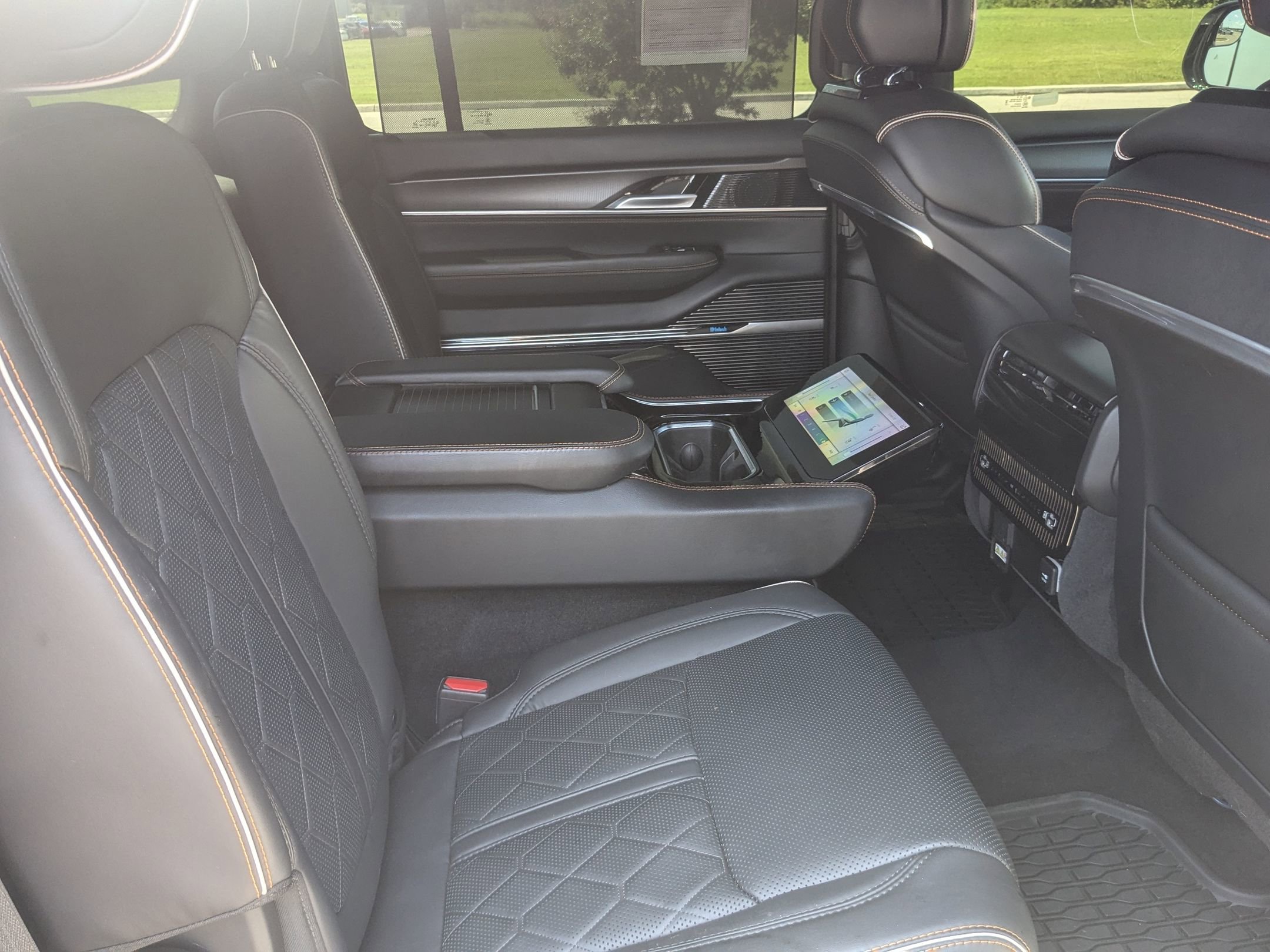 Used 2024 Jeep Grand Wagoneer L Series III w/ Quick Order Packagew 28T image 38