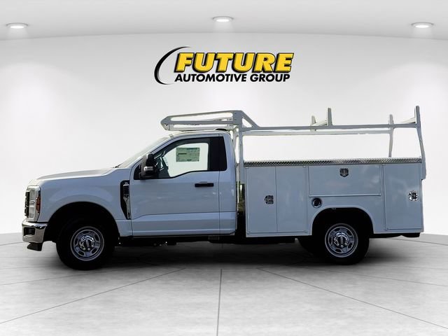 New 2026 Ford F250 XL w/ XL Chrome Package image 7