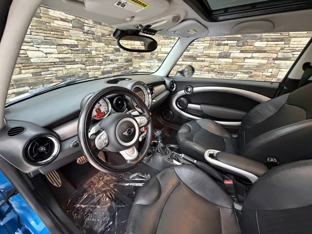 Used 2009 MINI Cooper S FWD image 12