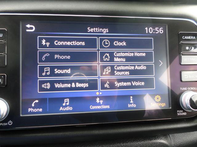 Used 2021 Nissan Kicks SR image 14