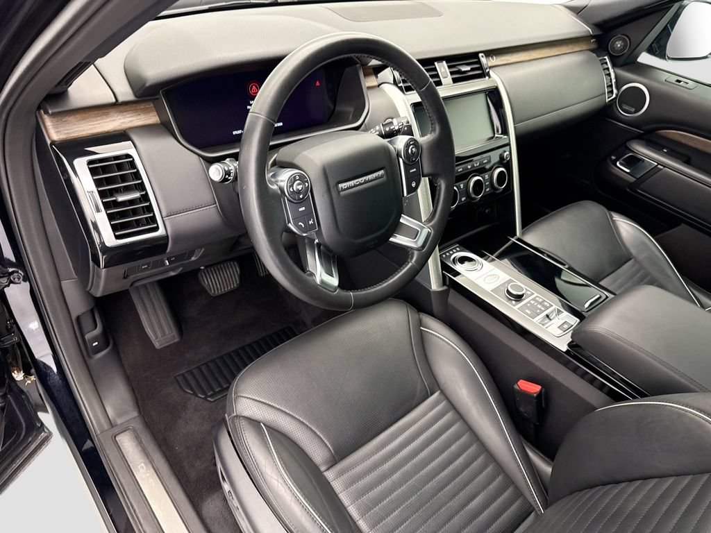 Used 2018 Land Rover Discovery HSE Luxury AWD/4WD image 9