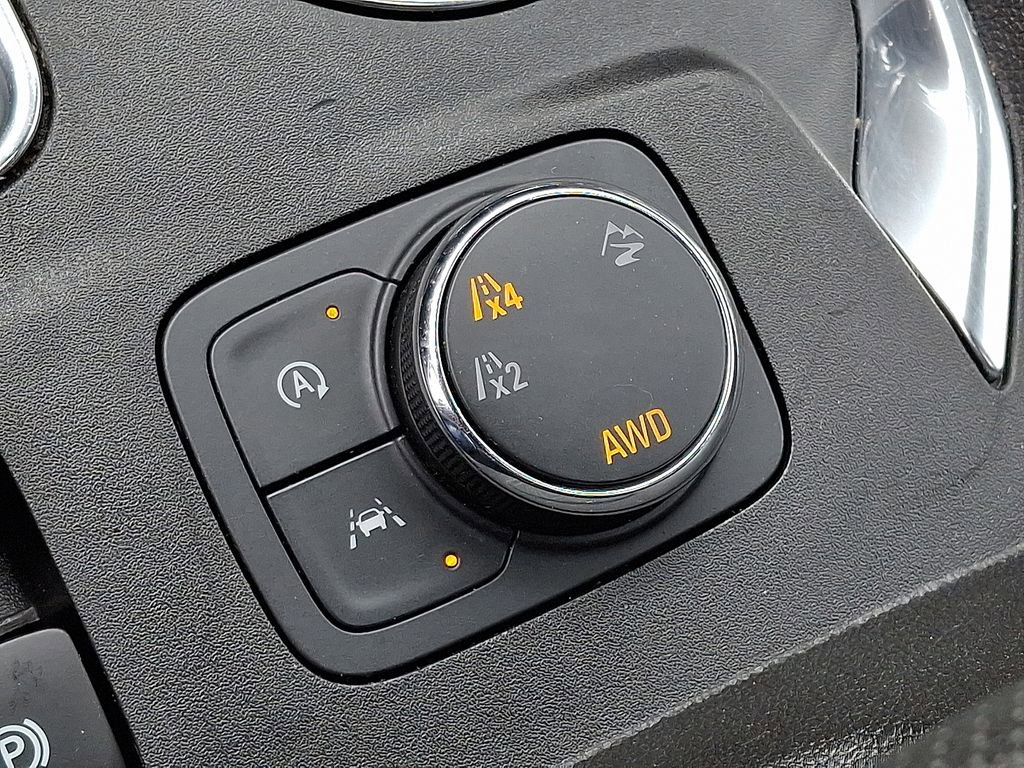 Certified 2023 Chevrolet Traverse RS image 28