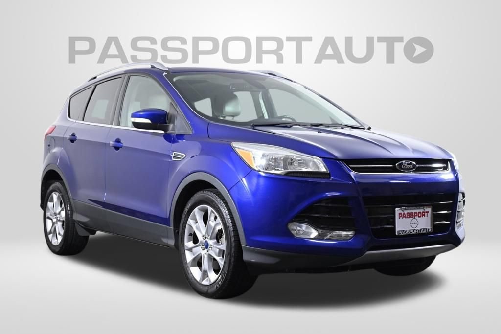 Used 2015 Ford Escape Titanium AWD/4WD image 4