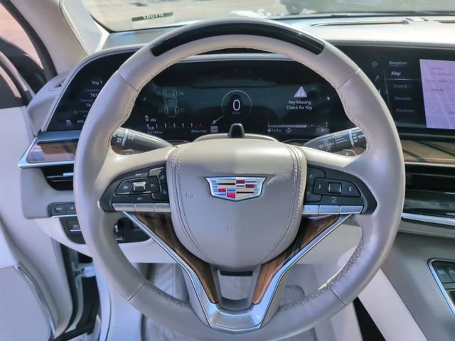 Certified 2022 Cadillac Escalade Premium Luxury Platinum image 18