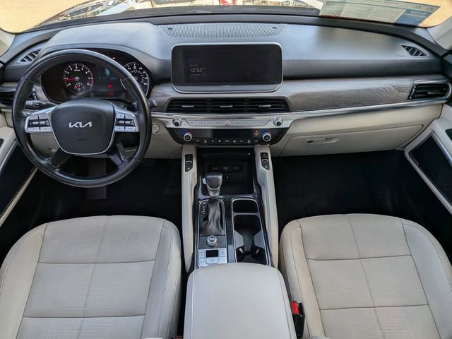 Used 2022 Kia Telluride EX w/ Towing Package image 31