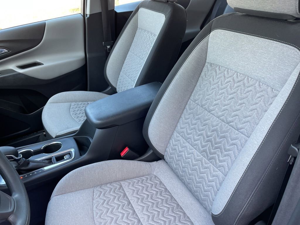 Used 2024 Chevrolet Equinox LS w/ Sport Edition image 11