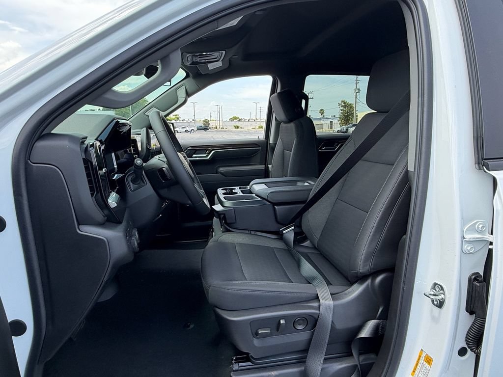 New 2026 Chevrolet Silverado 1500 LT AWD/4WD image 7