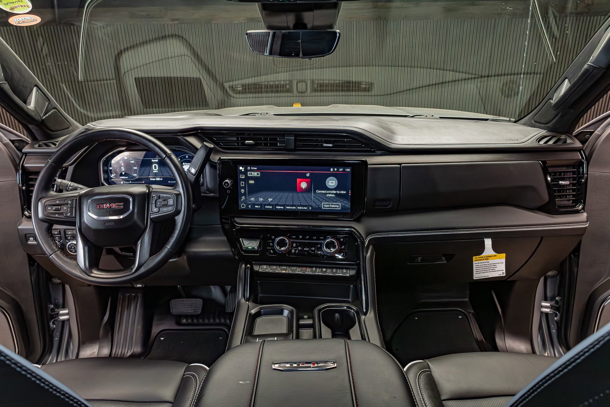 Used 2024 GMC Sierra 2500 AT4X image 18