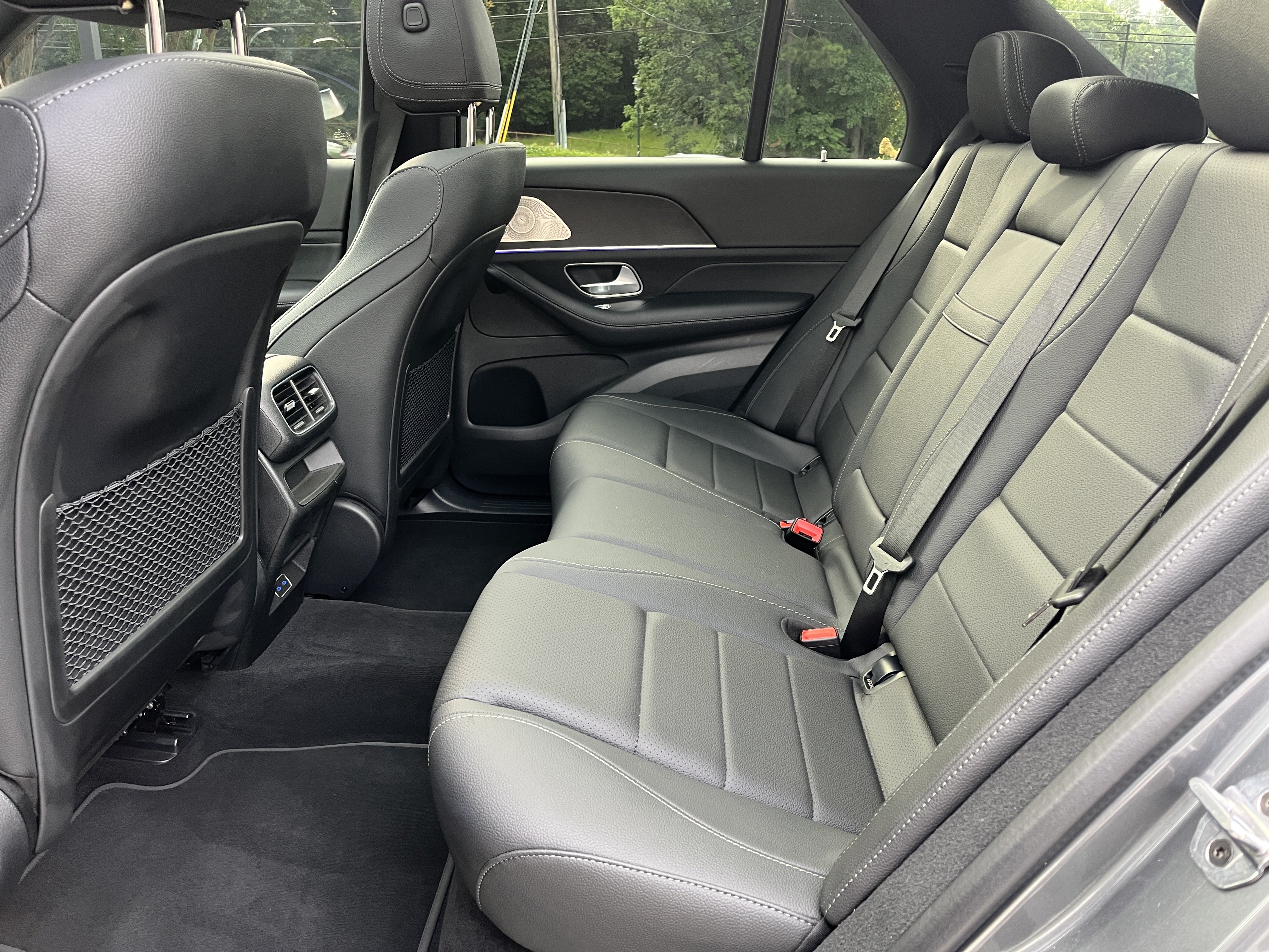 Certified 2025 Mercedes-Benz GLE 450e 4MATIC image 44