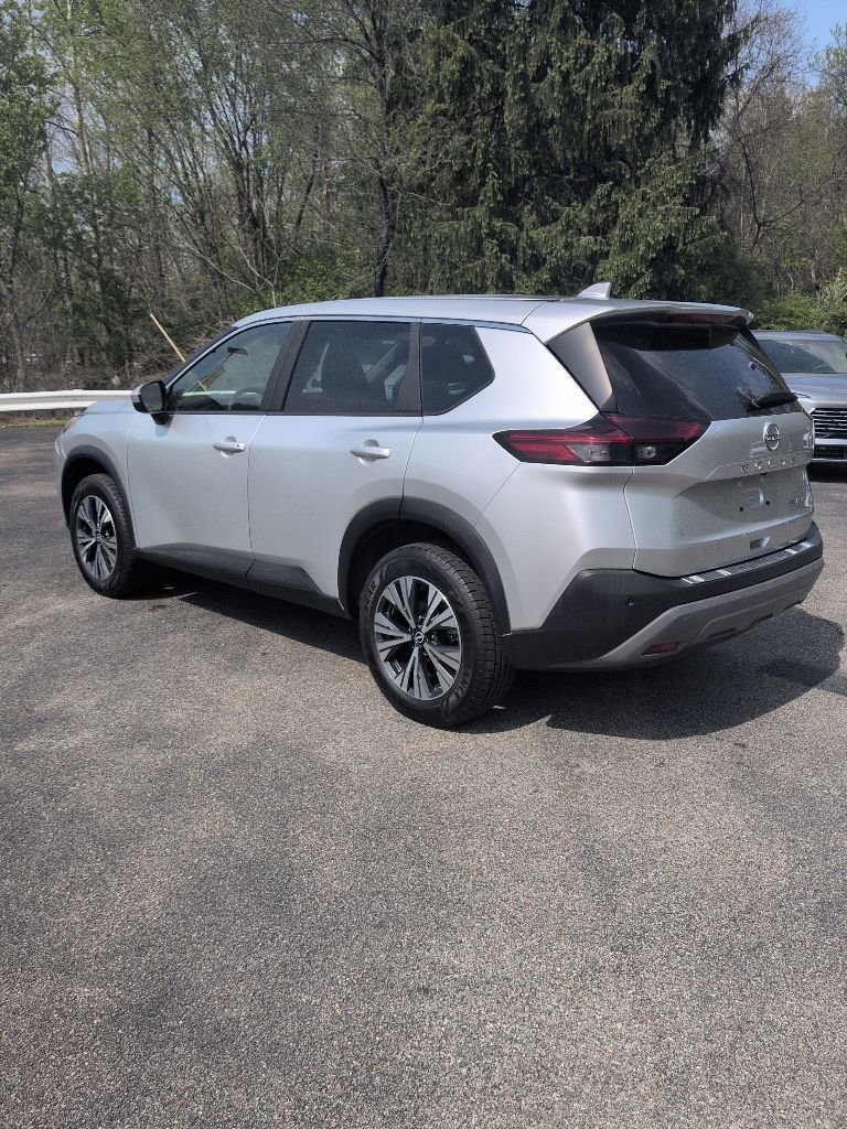 Used 2023 Nissan Rogue SV AWD/4WD image 13