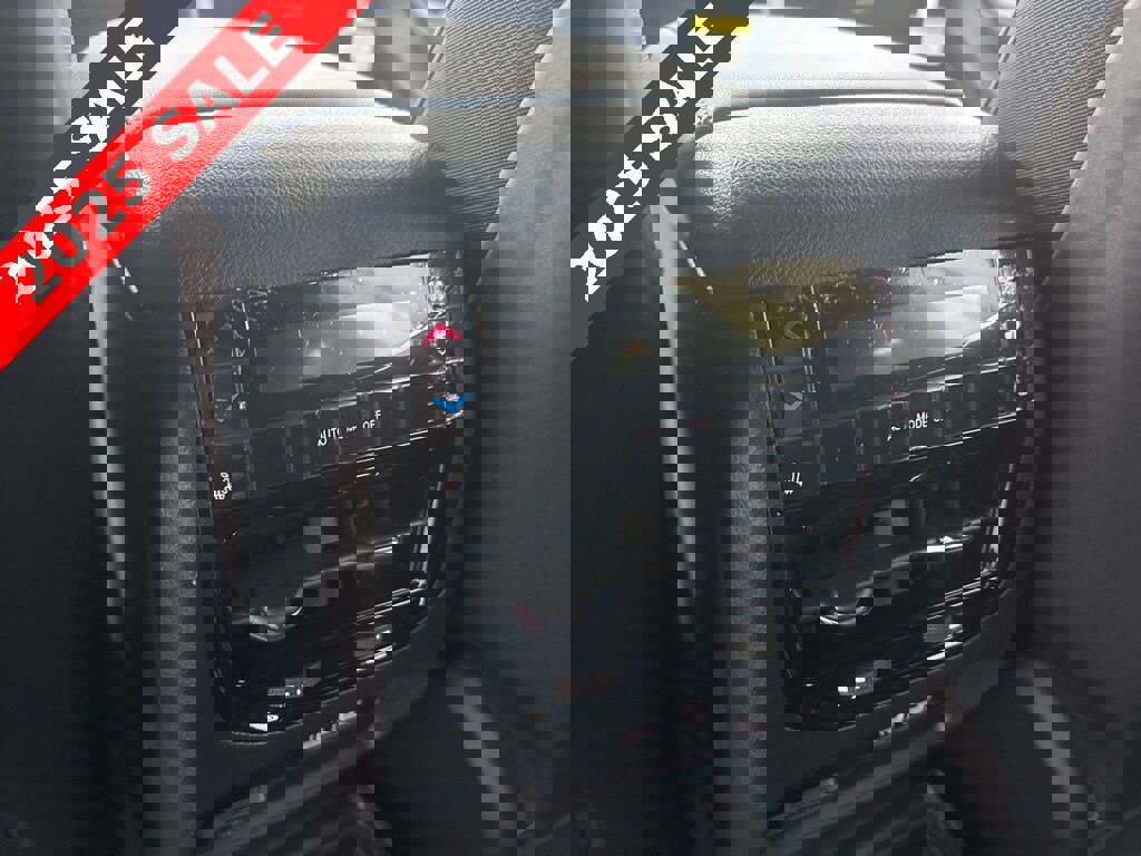 New 2025 Jeep Grand Cherokee L Limited image 26