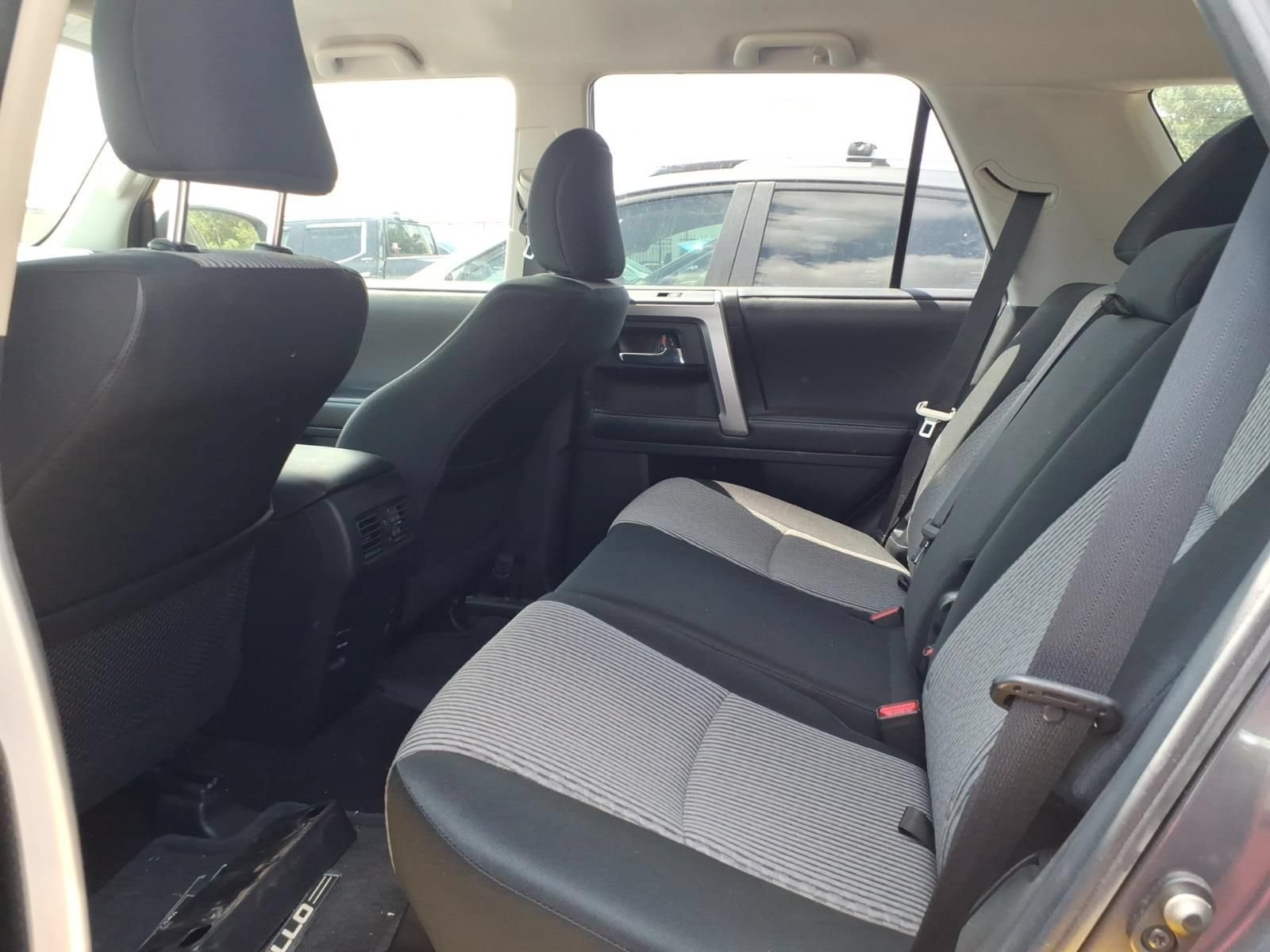Certified 2016 Toyota 4Runner SR5 RWD image 7