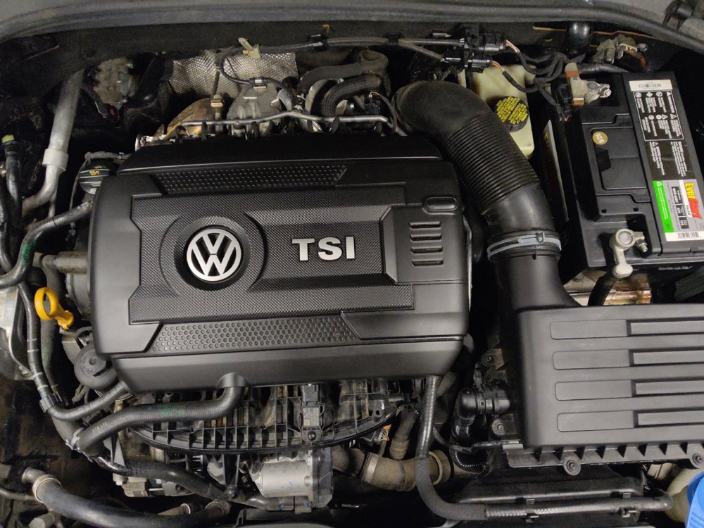 Used 2019 Volkswagen GTI SE w/ SE Experience Package FWD image 30