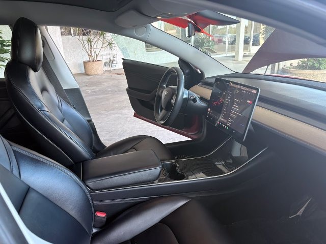 Used 2018 Tesla Model 3 Long Range RWD image 20