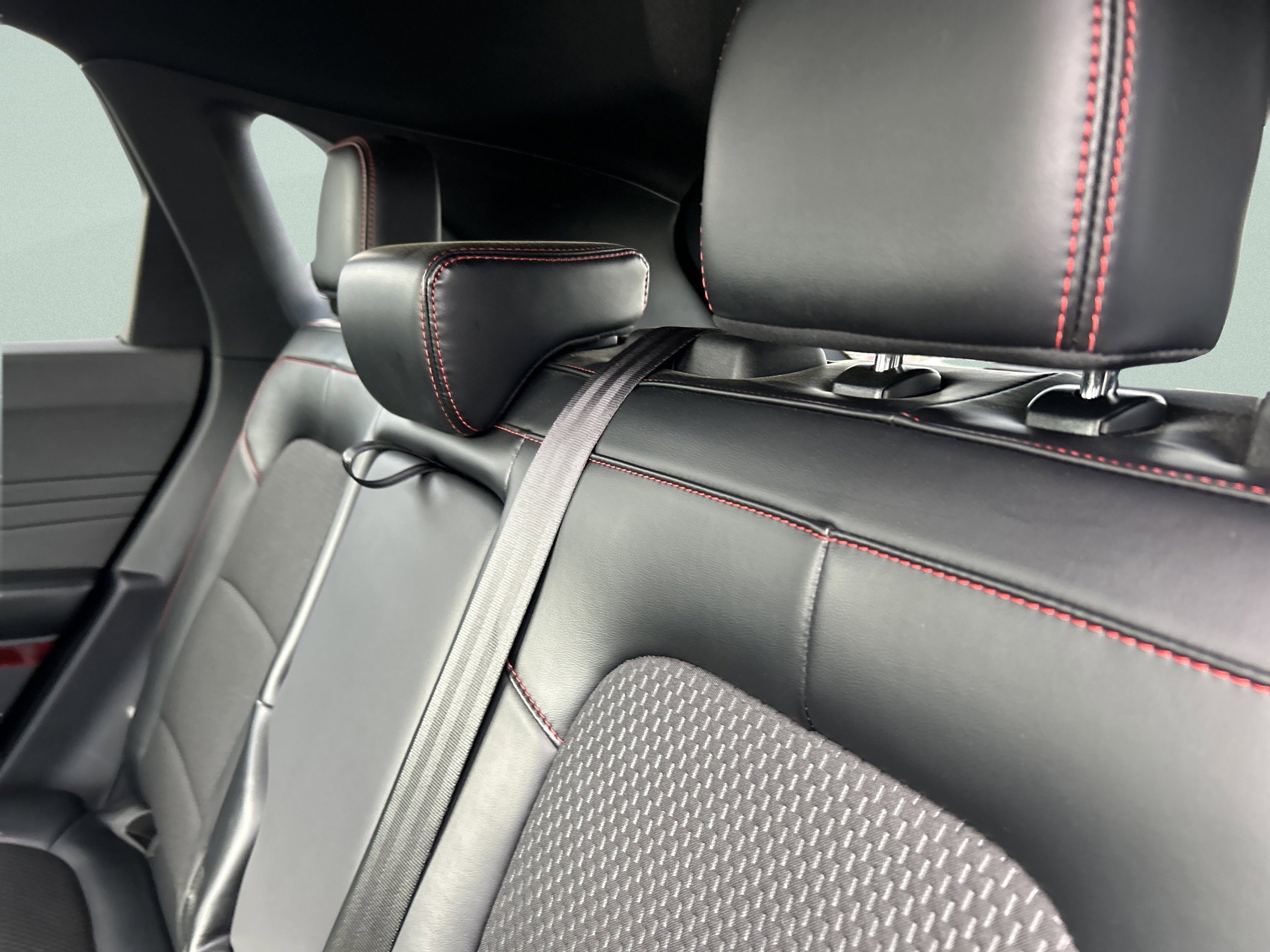 Used 2024 Ford Escape ST-Line image 37