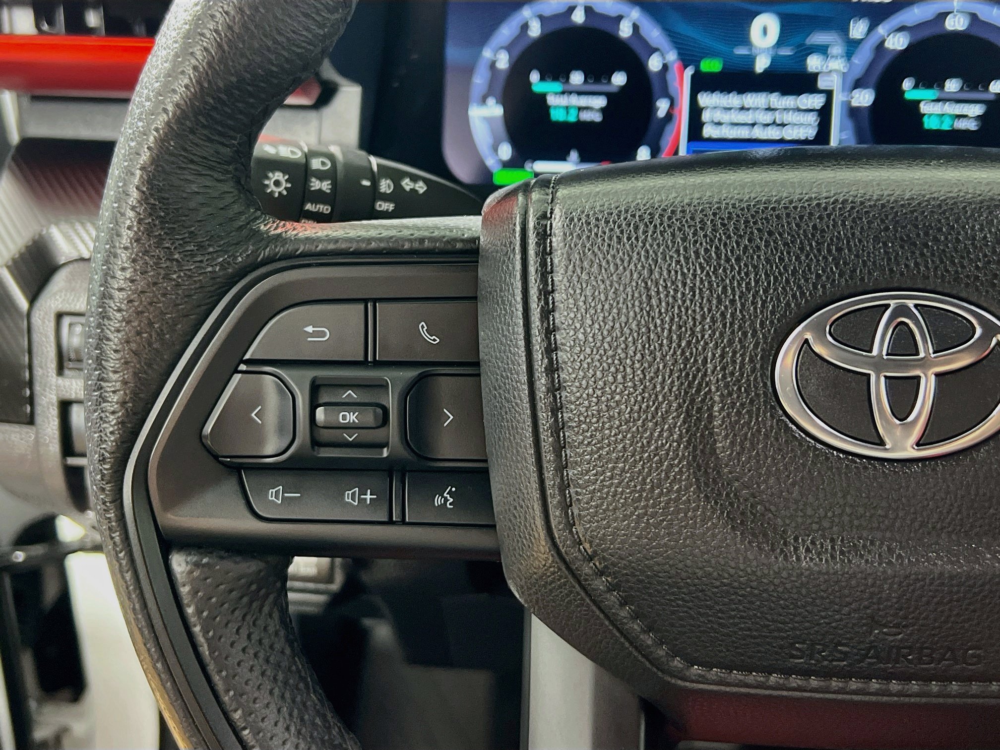 Used 2025 Toyota Tacoma TRD Pro AWD/4WD image 18