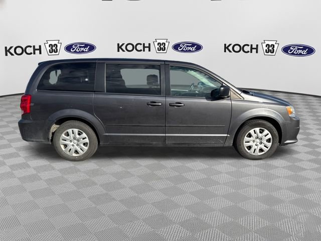 Used 2017 Dodge Grand Caravan SE w/ Power Window Group image 9