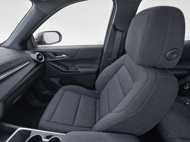 Certified 2026 Chevrolet Equinox LT FWD image 16