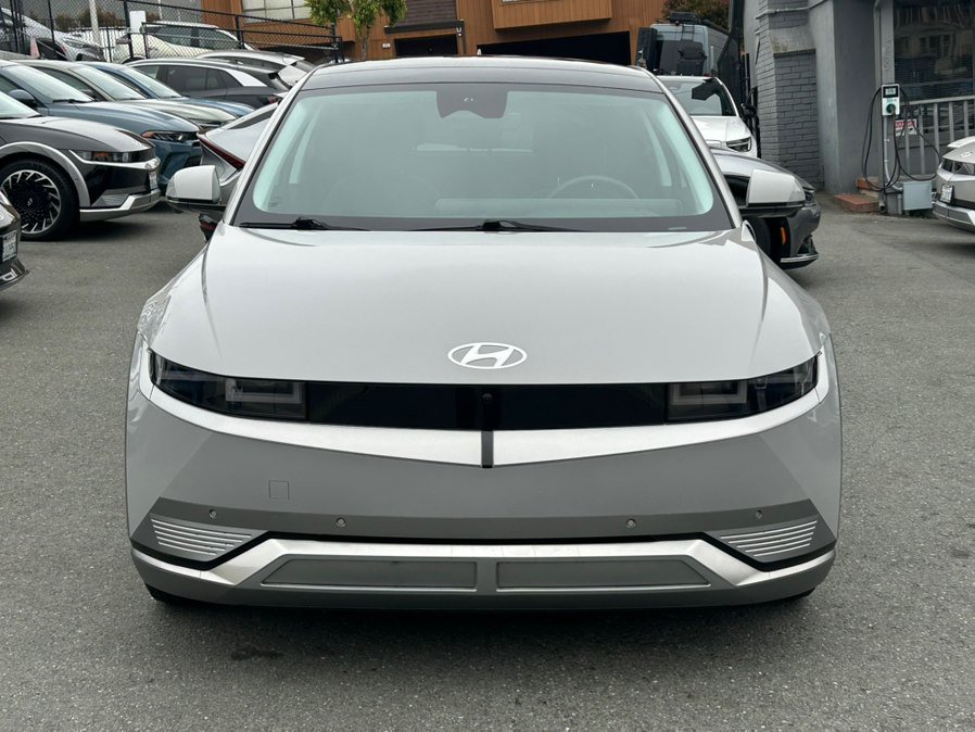 Used 2023 Hyundai Ioniq 5 Limited RWD image 2