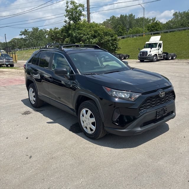 Used 2019 Toyota RAV4 LE w/ All Weather Liner Package AWD/4WD image 3