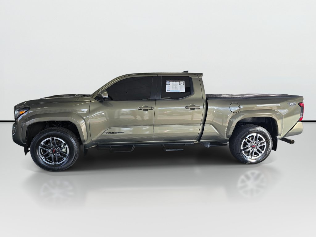 Certified 2024 Toyota Tacoma TRD Sport w/ TRD Sport Premium Package AWD/4WD image 2