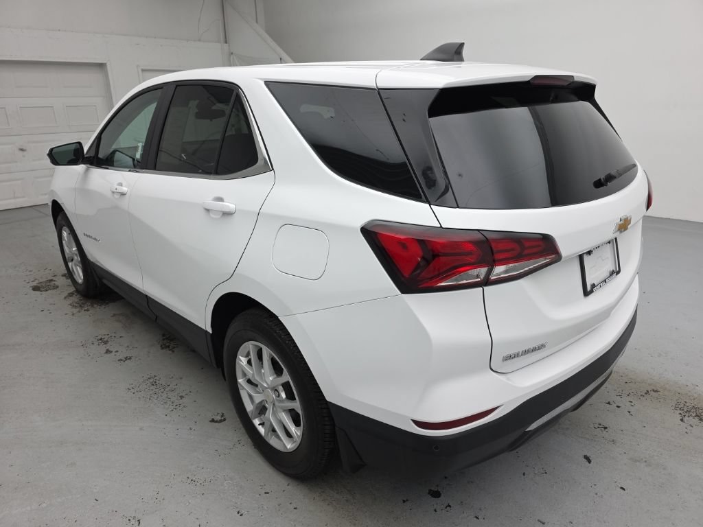 Used 2023 Chevrolet Equinox LT w/ LPO, Floor Liner Package AWD/4WD image 10