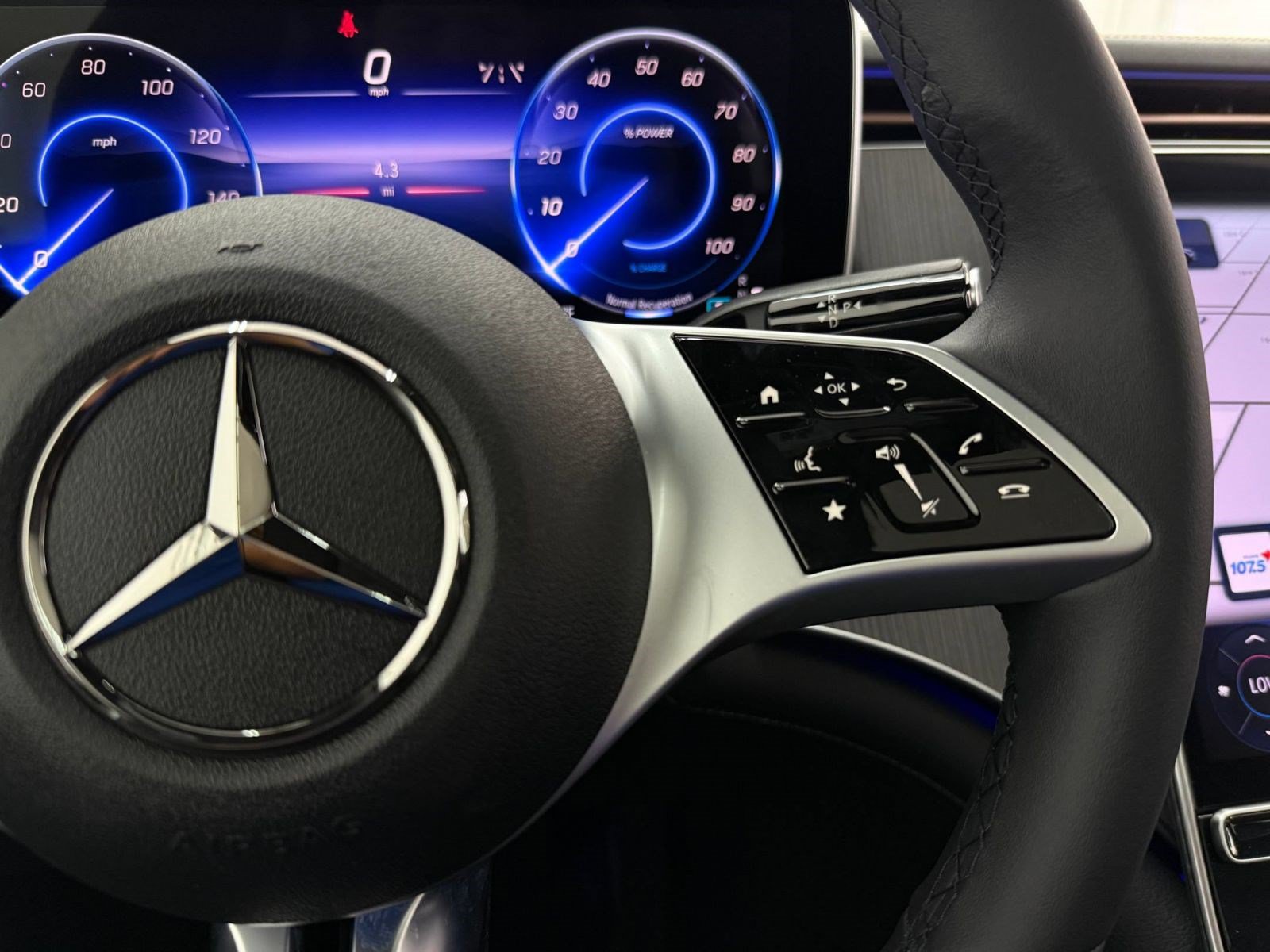 New 2027 Mercedes-Benz EQE 320+ SUV image 14