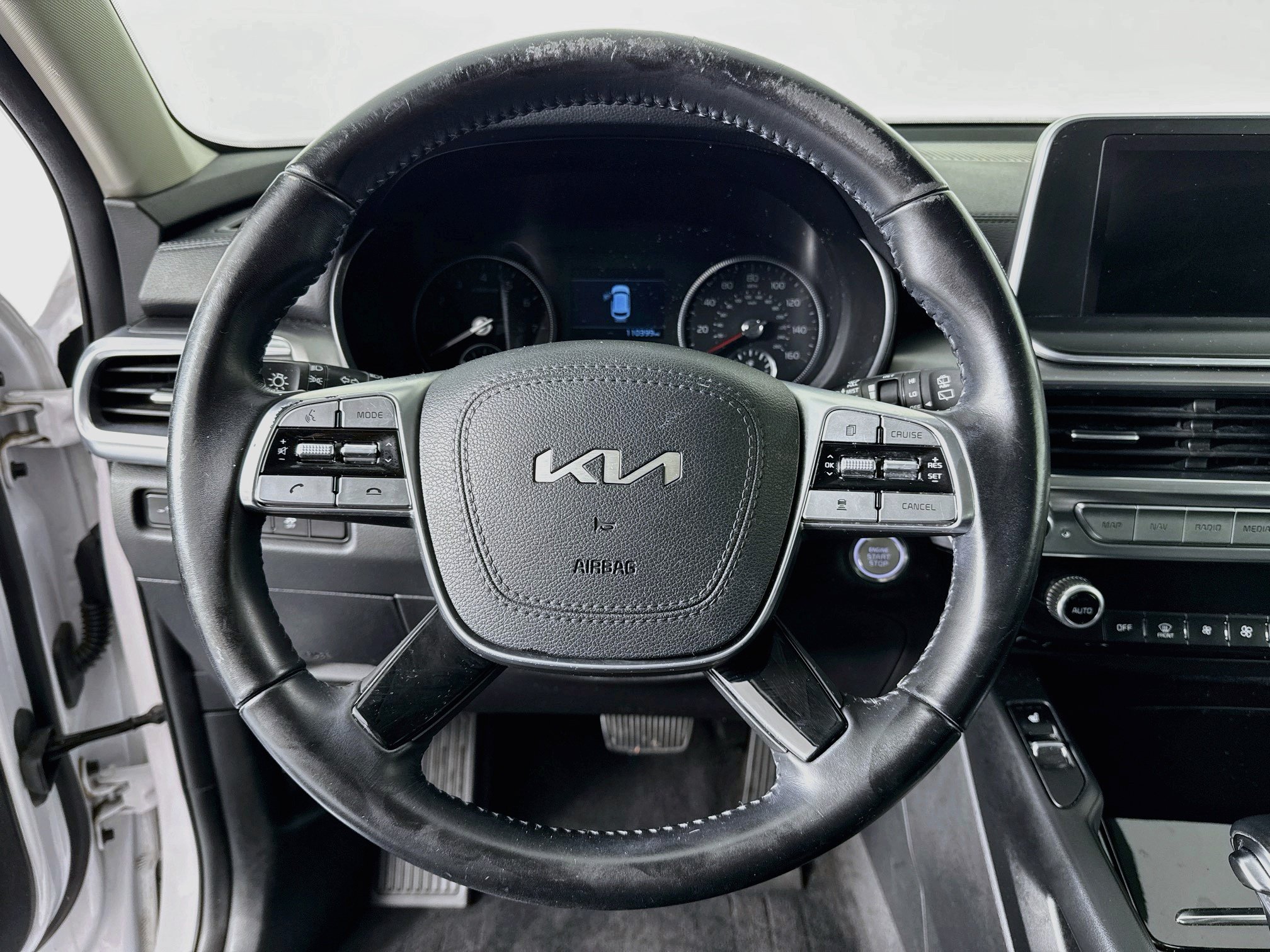 Used 2022 Kia Telluride S FWD image 11