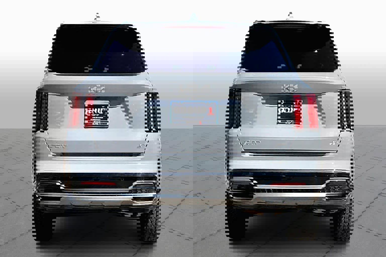 Used 2023 Kia Sorento SX image 5