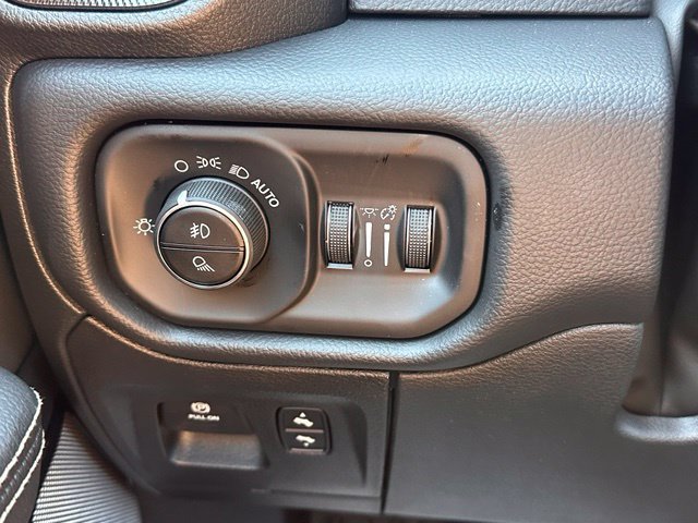 New 2027 RAM 1500 Rebel w/ Rebel Level 2 Equipment Group AWD/4WD image 17