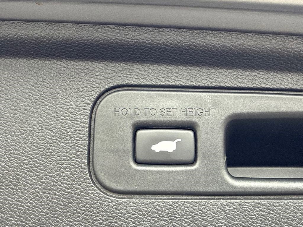 Certified 2023 Honda Odyssey Touring image 17