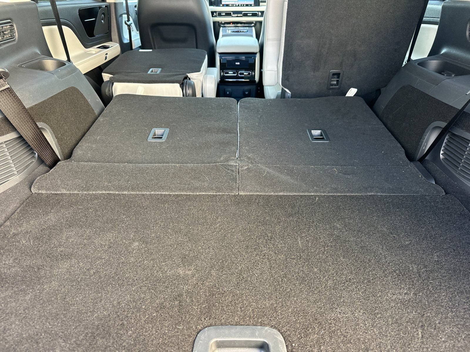 New 2026 Lincoln Aviator AWD image 15