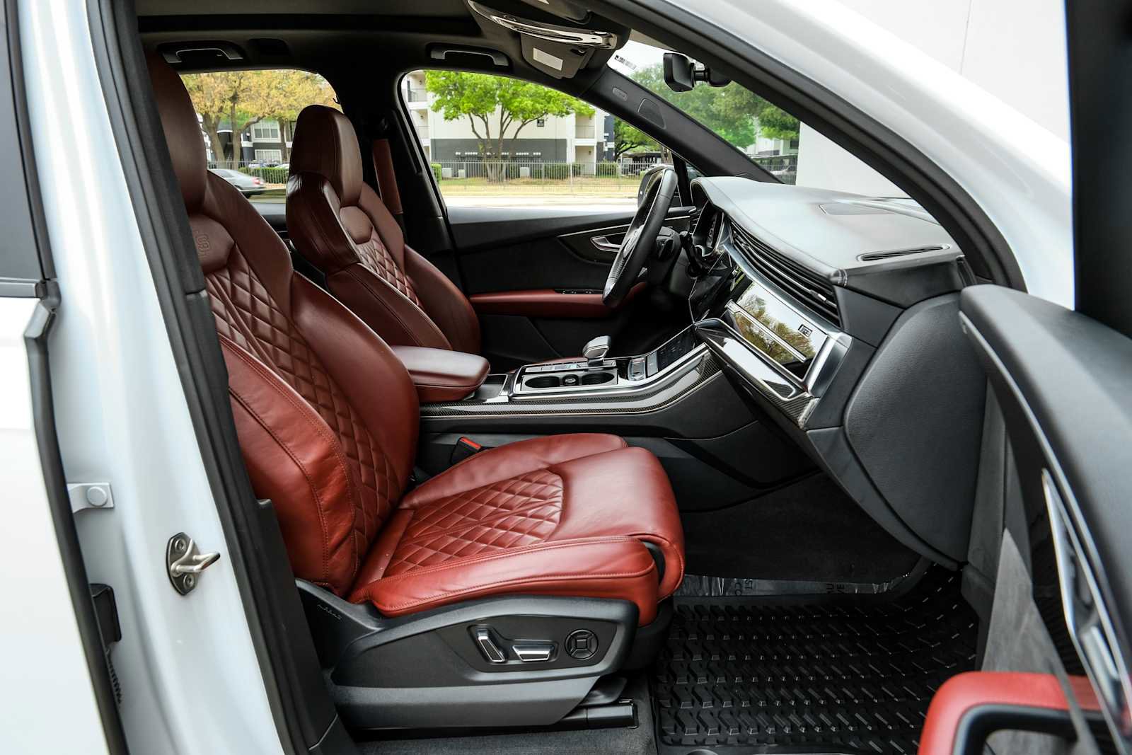 Used 2020 Audi SQ7 Premium Plus image 37