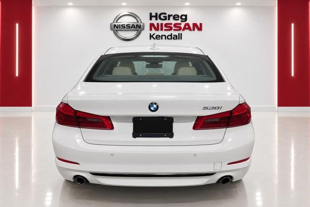 Used 2019 BMW 530i w/ Convenience Package RWD image 8