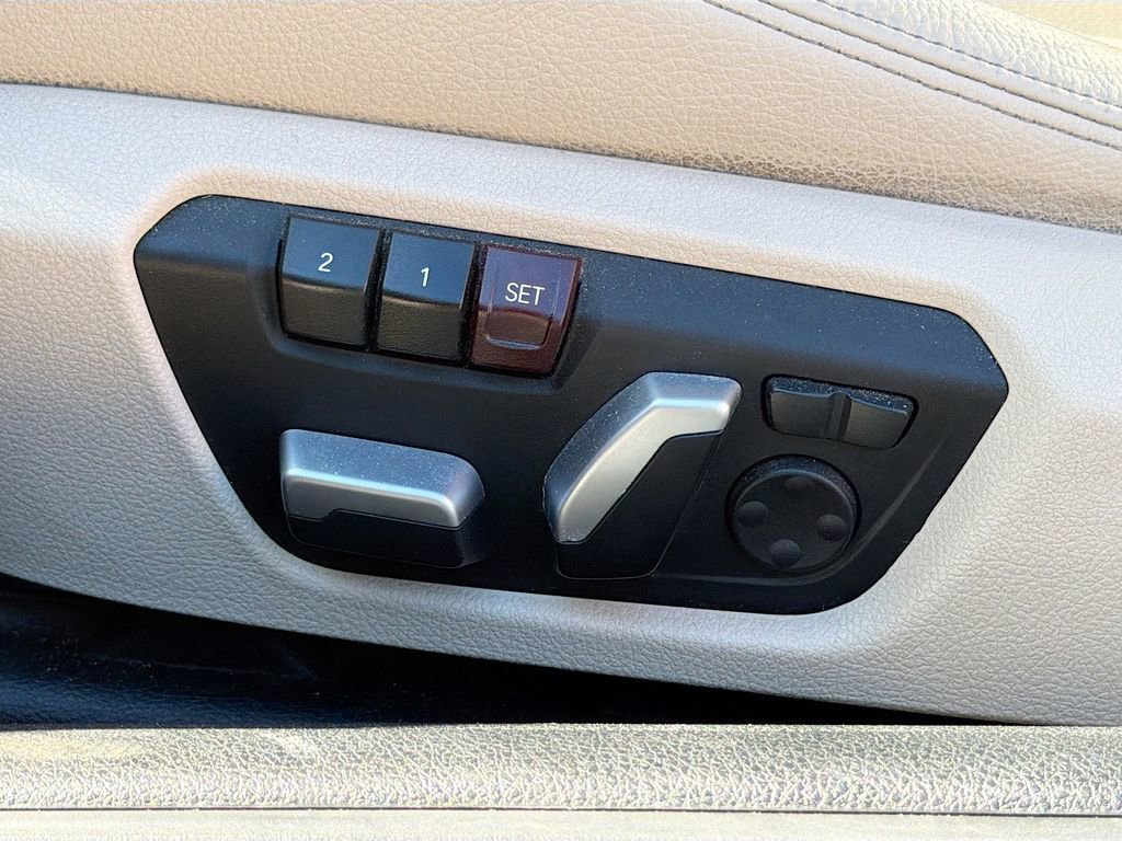 Used 2018 BMW M240i xDrive Convertible image 29