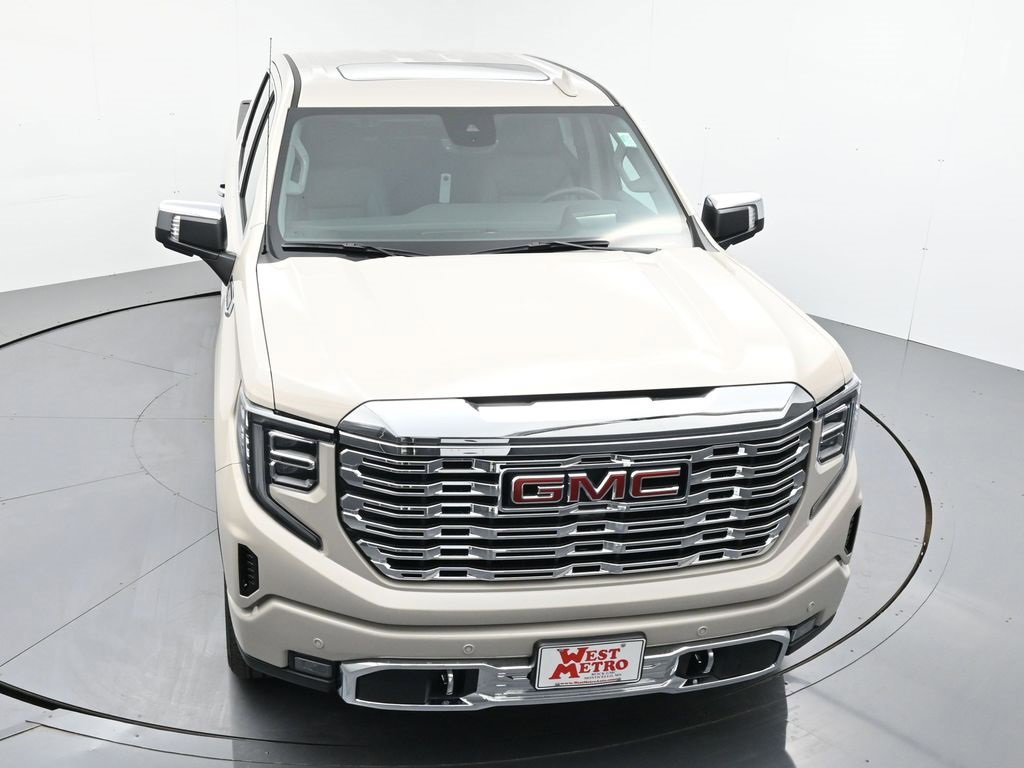 New 2026 GMC Sierra 1500 Denali w/ Denali Reserve Package image 4
