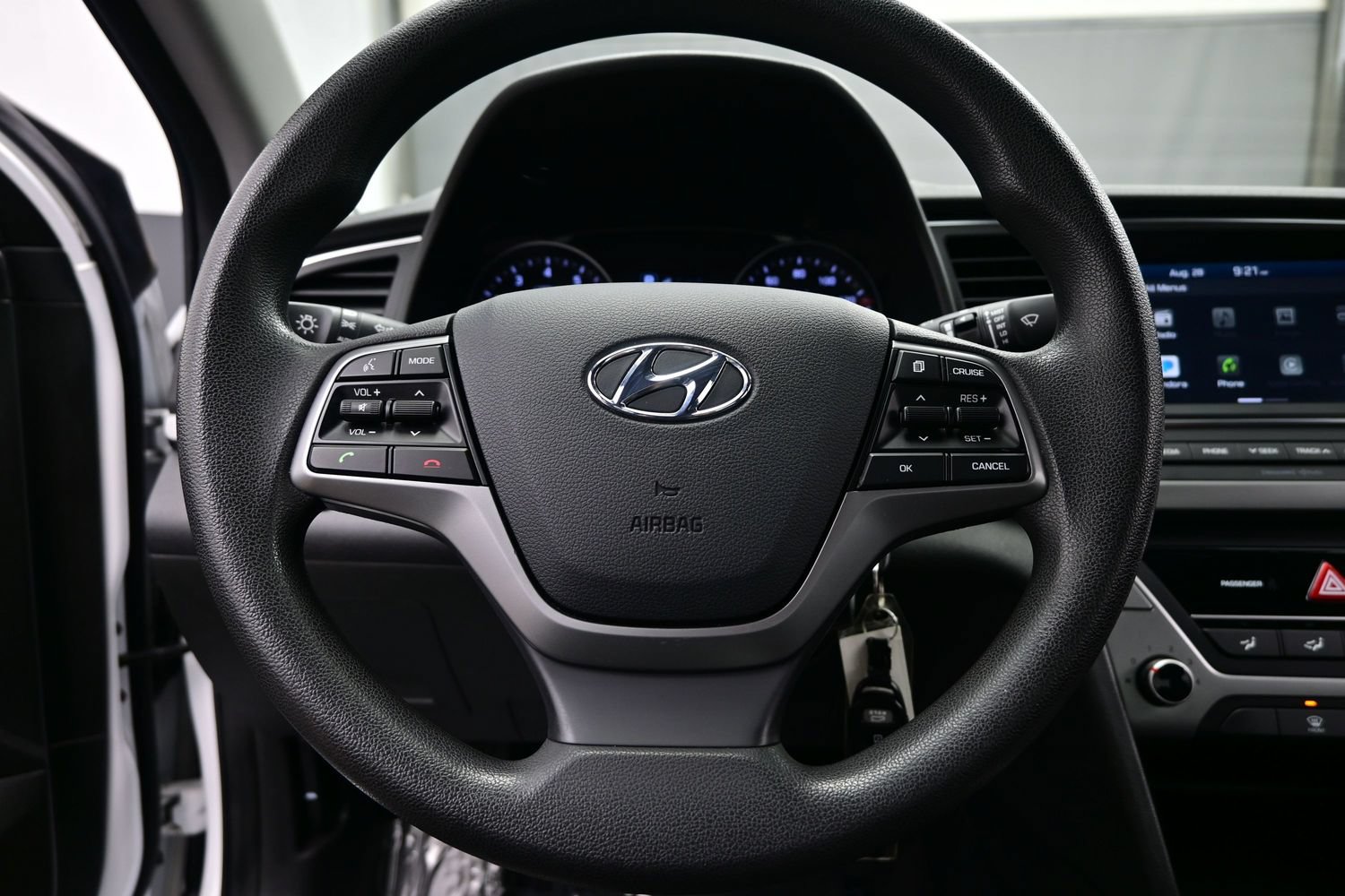 Used 2018 Hyundai Elantra SEL FWD image 21
