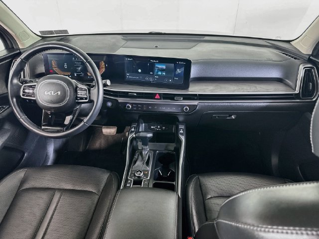 Used 2025 Kia Sorento X-Line EX AWD/4WD image 14