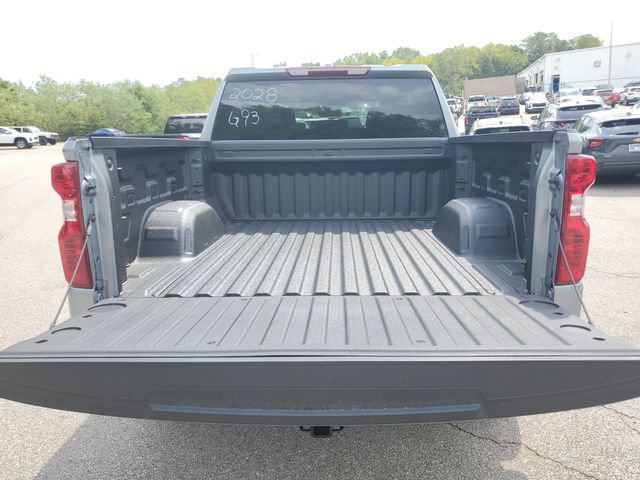 New 2026 Chevrolet Silverado 1500 Custom w/ Turbomax Blackout Package AWD/4WD image 10