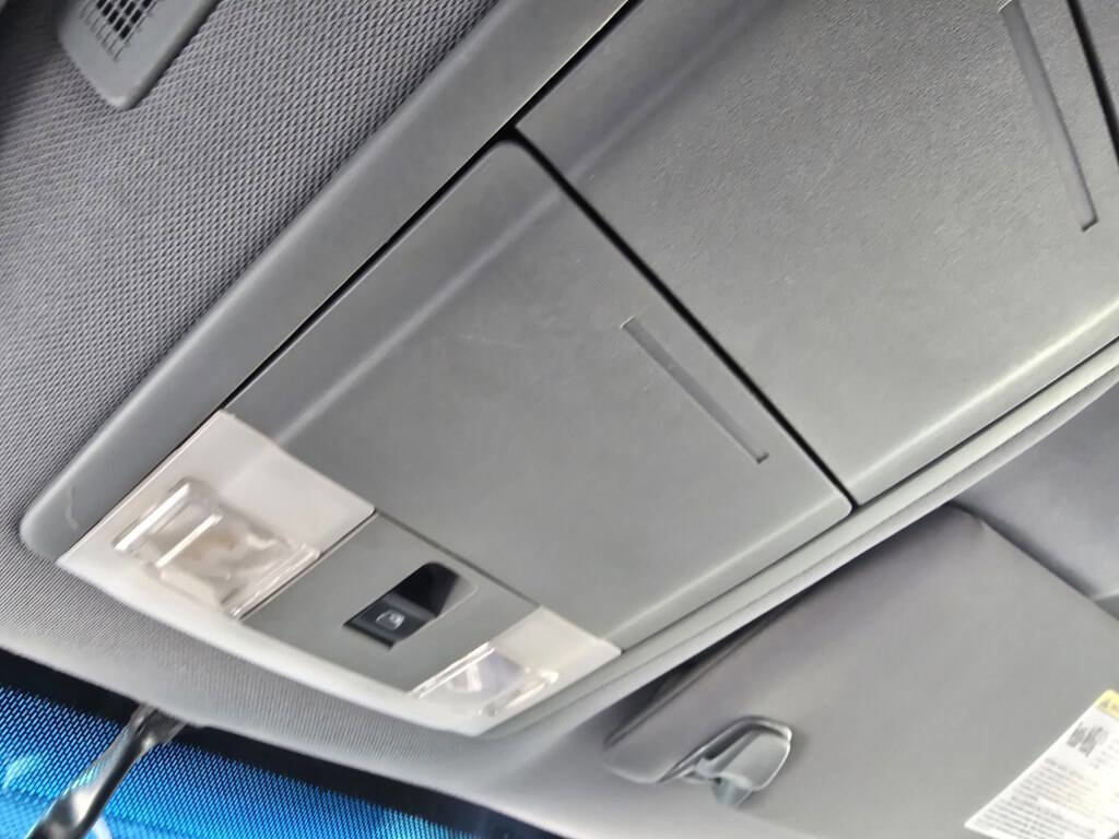 Used 2013 Ford F150 XLT w/ Mid Equipment Group image 18