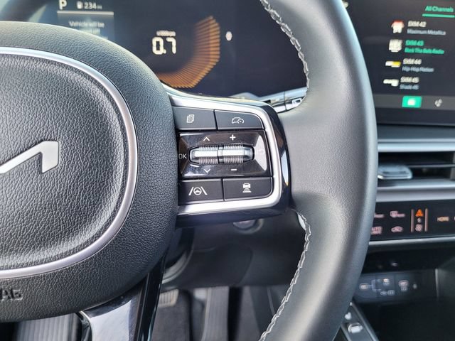 Certified 2024 Kia Sorento S w/ Panoramic Sunroof Package FWD image 25